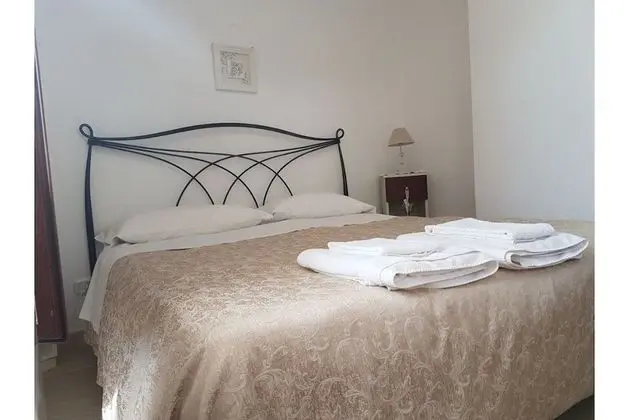 Tek Büyük Yataklı Oda, 1 Büyük (Queen) Boy Yatak (Castagno)