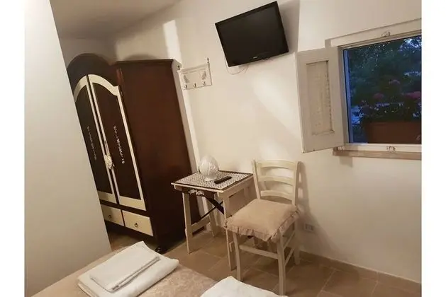 Tek Büyük Yataklı Oda, 1 Büyük (Queen) Boy Yatak (Castagno)