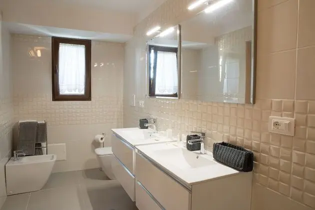 Comfort Üç Kişilik Oda (Camera Tripla Comfort)