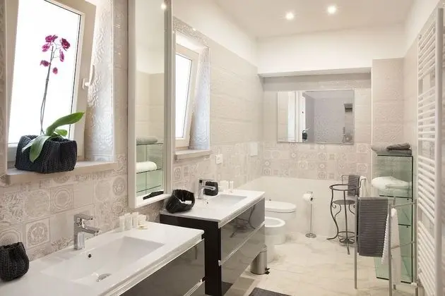 Dört Kişilik Oda (Camera Quadrupla Familiare)