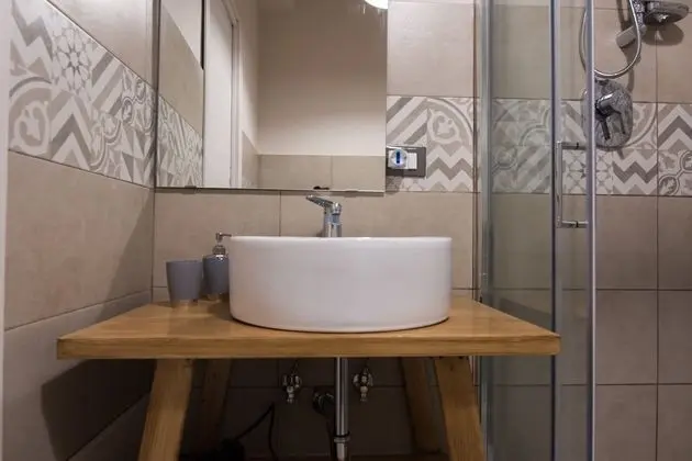 Tek Büyük Yataklı Oda, Dağ Manzaralı