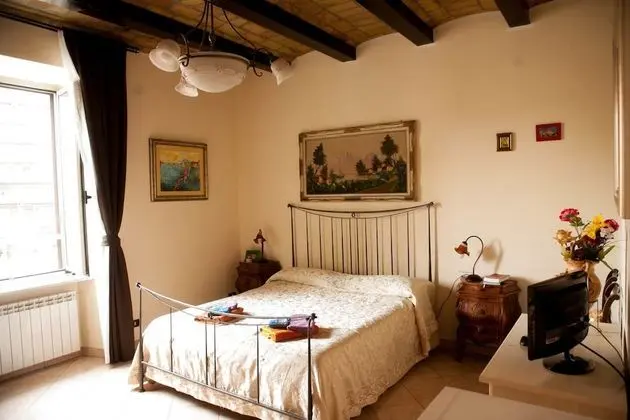 Dört Kişilik Oda, Ortak Banyo