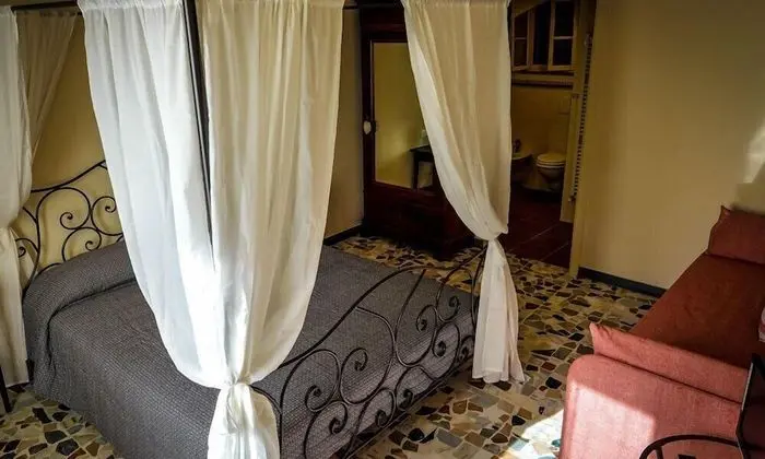 Tek Büyük Yataklı Oda