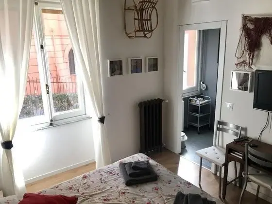Comfort Tek Büyük Yataklı Oda