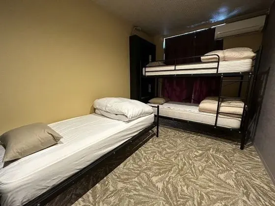 Comfort Üç Kişilik Oda, 1 Büyük (Queen) Boy Yatak ve Çekyat