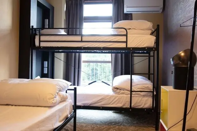 Comfort Üç Kişilik Oda, 1 Büyük (Queen) Boy Yatak ve Çekyat