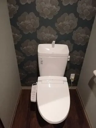 Ortak Ranzalı Oda, Sadece kadınlar için