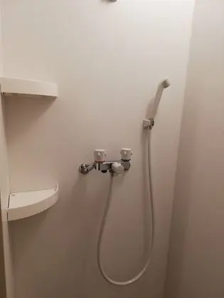 Ortak Ranzalı Oda, Sadece kadınlar için