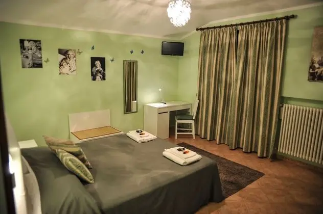 Tek Büyük Yataklı Oda, Balkon