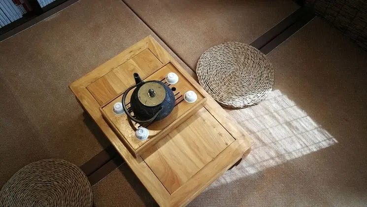Deluxe Oda, Sigara İçilmez