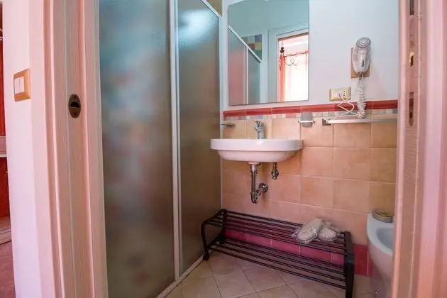 Comfort Dört Kişilik Oda