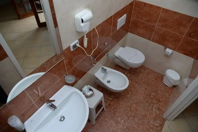 Superior Tek Büyük Yataklı Oda (Lilla)
