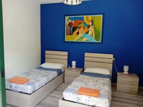 Tek Büyük veya İki Ayrı Yataklı Oda