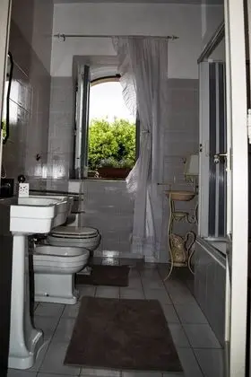 Classic Tek Büyük Yataklı Oda