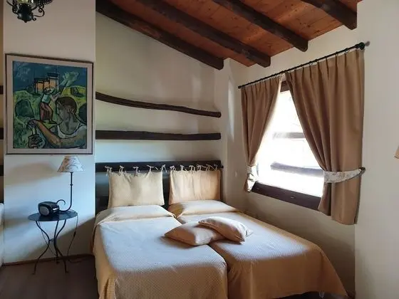 Family Oda, Dağ Manzaralı