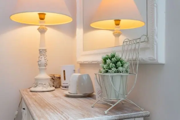 Tek Büyük Yataklı Oda (external bathroom)