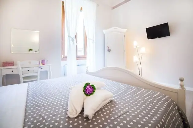 Tek Büyük Yataklı Oda (external bathroom)