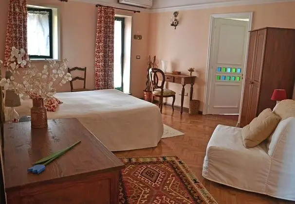 Superior Tek Büyük Yataklı Oda (Spezie)