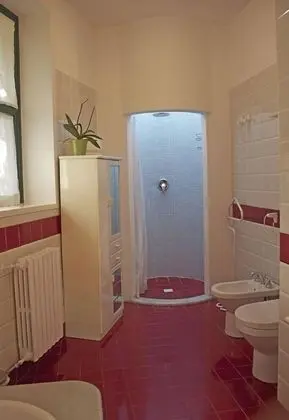 Superior Tek Büyük Yataklı Oda (Spezie)