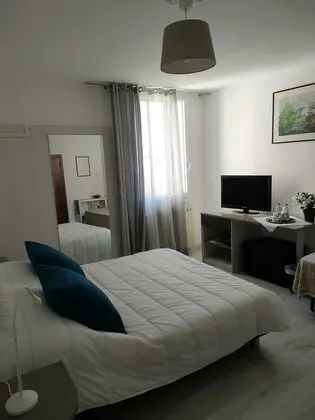 Tek Büyük Yataklı Oda, Bahçe Manzaralı