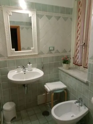 Dört Kişilik Oda, Balkon