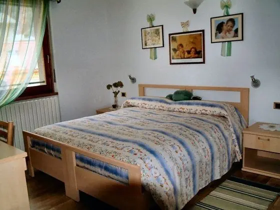 Üç Kişilik Oda