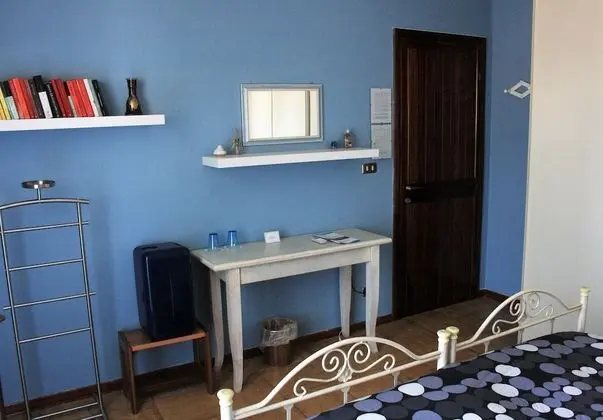 Comfort Tek Büyük veya İki Ayrı Yataklı Oda