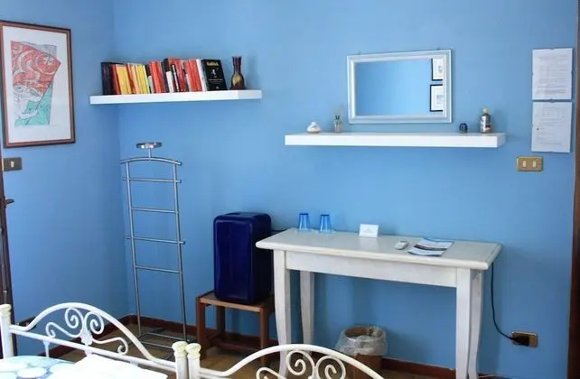 Comfort Tek Büyük veya İki Ayrı Yataklı Oda