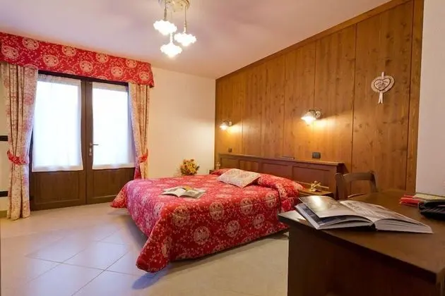 Tek Büyük Yataklı Oda, Avlu Manzaralı