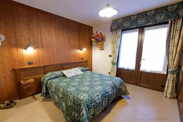 Tek Büyük Yataklı Oda, Avlu Manzaralı