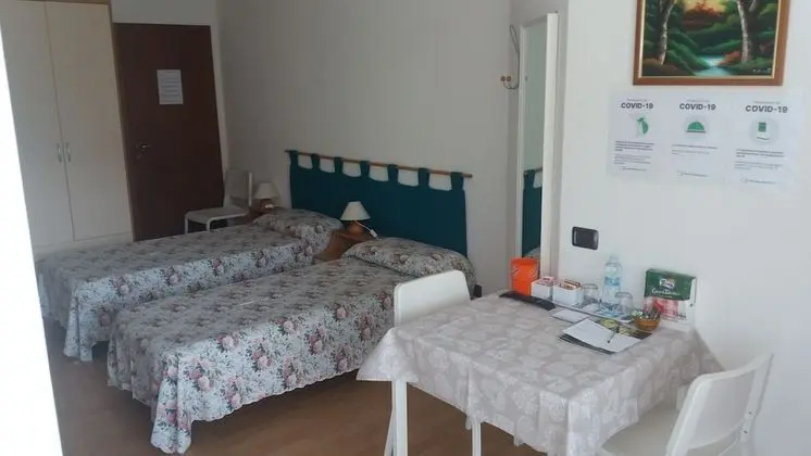 Comfort Üç Kişilik Oda, Buzdolabı ve Mikrodalga, Zemin Kat