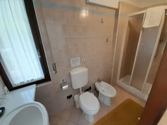 Comfort Üç Kişilik Oda, Buzdolabı ve Mikrodalga, Zemin Kat