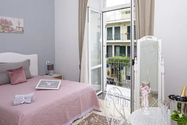 Dört Kişilik Oda, Balkon, Şehir Manzaralı