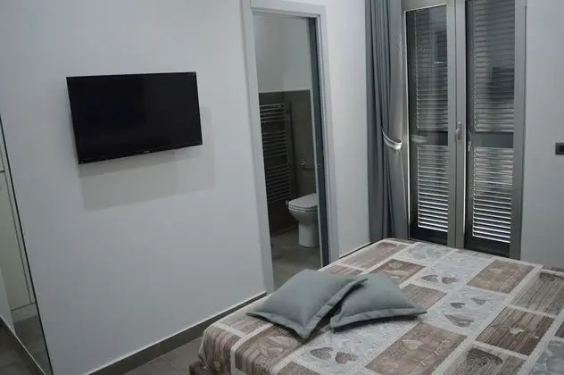 Economy Tek Büyük veya İki Ayrı Yataklı Oda