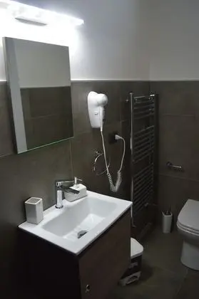 Economy Tek Büyük veya İki Ayrı Yataklı Oda