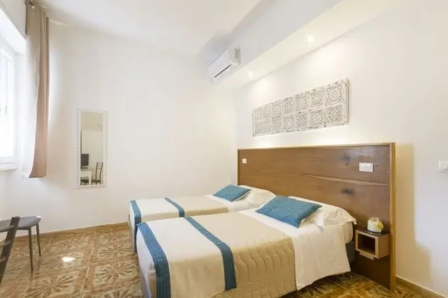 Comfort Tek Büyük veya İki Ayrı Yataklı Oda, Şehir Manzaralı