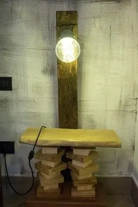 Tek Büyük Yataklı Oda (Ruggine)