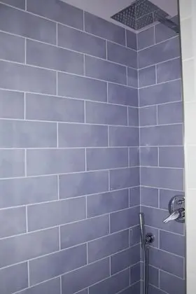 Basic Tek Büyük Yataklı Oda