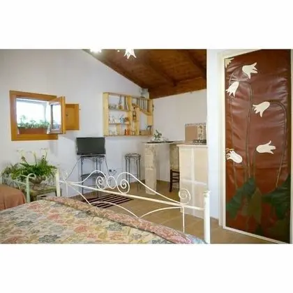 Üç Kişilik Oda, Teras