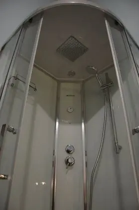 Deluxe Oda, Sigara İçilmez, Banyolu/Duşlu (Angelica)