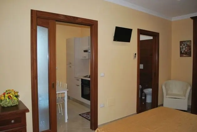 Family Stüdyo, Havuz Kenarı