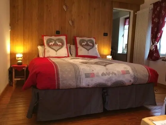 Classic Tek Büyük veya İki Ayrı Yataklı Oda