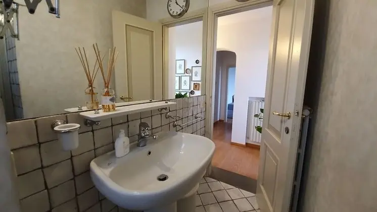 İki Ayrı Yataklı Oda, 2 Tek Kişilik Yatak, Ortak Banyo