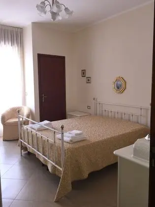 Tek Büyük Yataklı Oda, Özel Banyo (External)