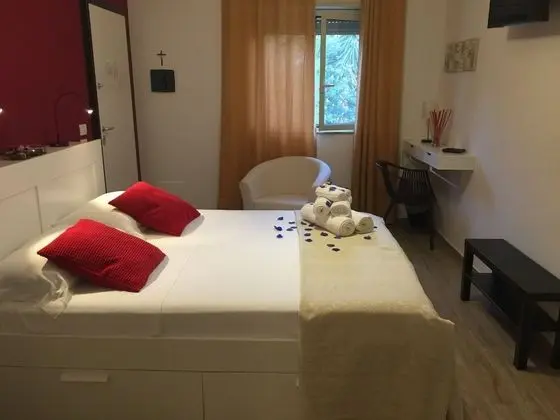 Classic Tek Büyük Yataklı Oda, Kısmi Deniz Manzaralı