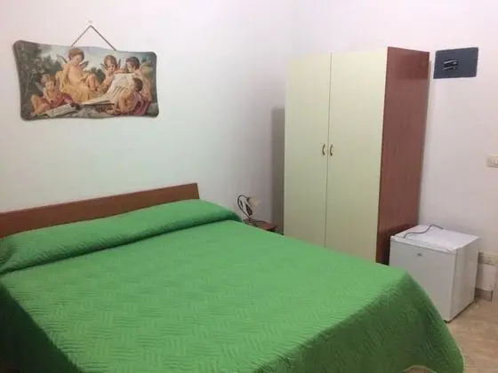 Dört Kişilik Oda (Rosa)