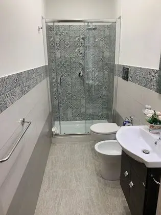 Üç Kişilik Oda, Balkon, Şehir Manzaralı