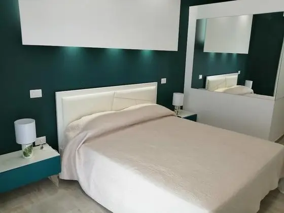 Comfort Tek Büyük veya İki Ayrı Yataklı Oda