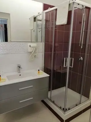 Deluxe Tek Büyük veya İki Ayrı Yataklı Oda