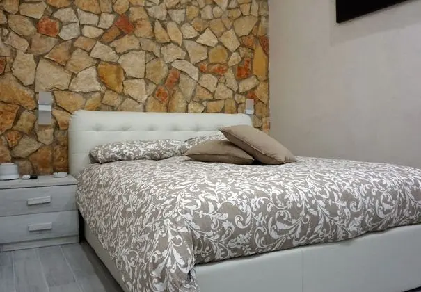 Luxury Oda, 1 En Büyük (King) Boy Yatak (Bella Rosin)